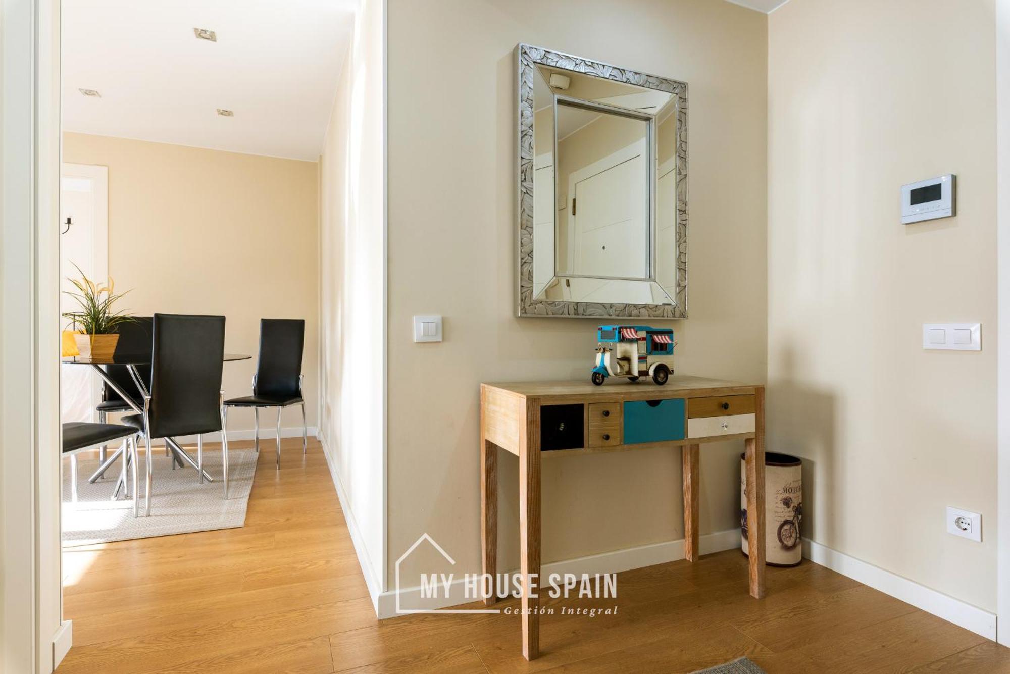 Myhousespain - Radiante Piso Junto A La Playa Gijon Exterior photo
